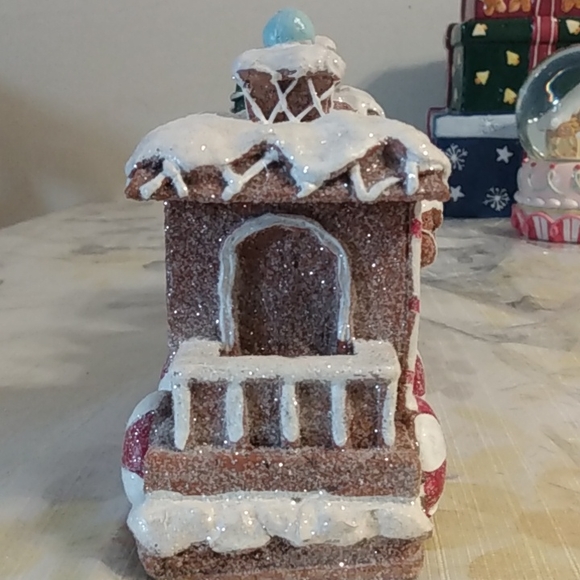 Gingerbread Frosted Sparkly Peppermint Train - Picture 8 of 8